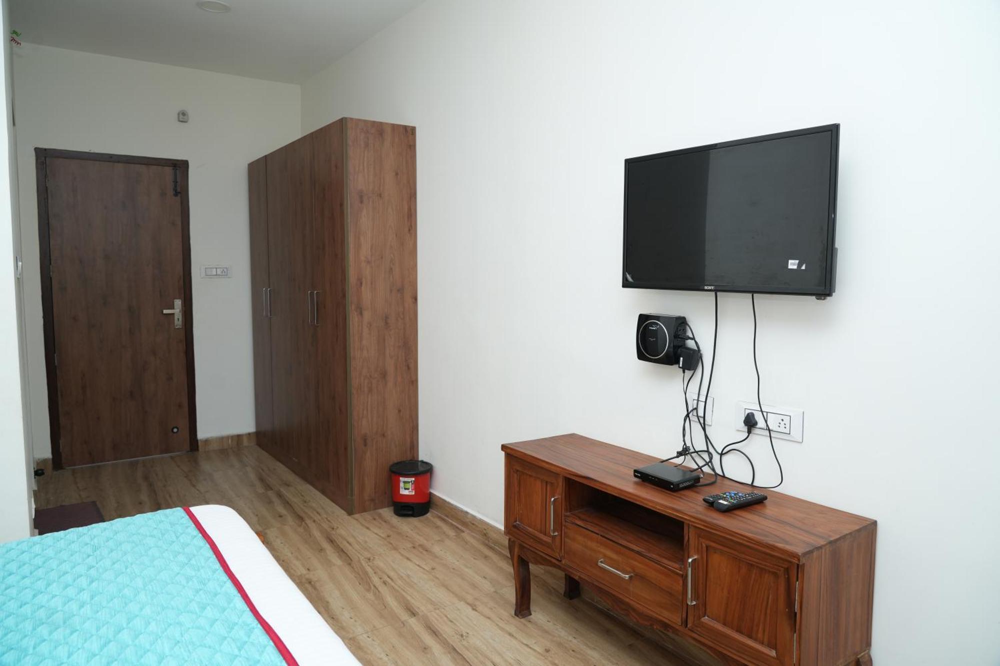קודאיקנאל Vetrivel International By Brown Tree Resorts מראה חיצוני תמונה